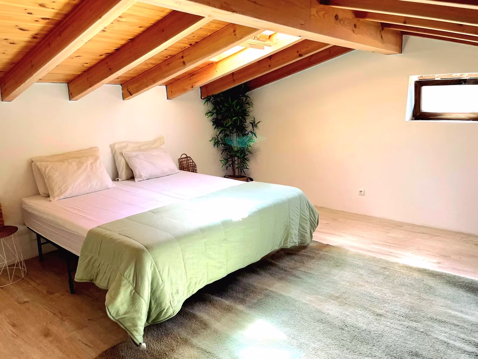 Private double bedroom